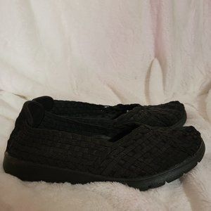 Skechers bobs slip on shoes black size 7.5